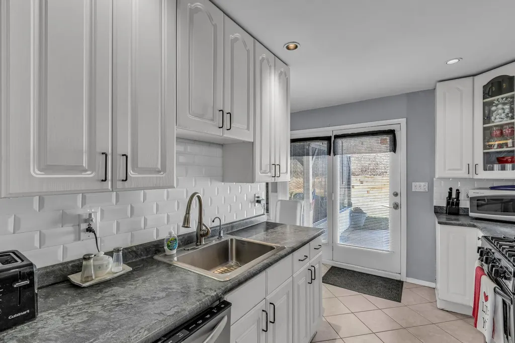 29 N Lexow Avenue Nanuet NY 10954
