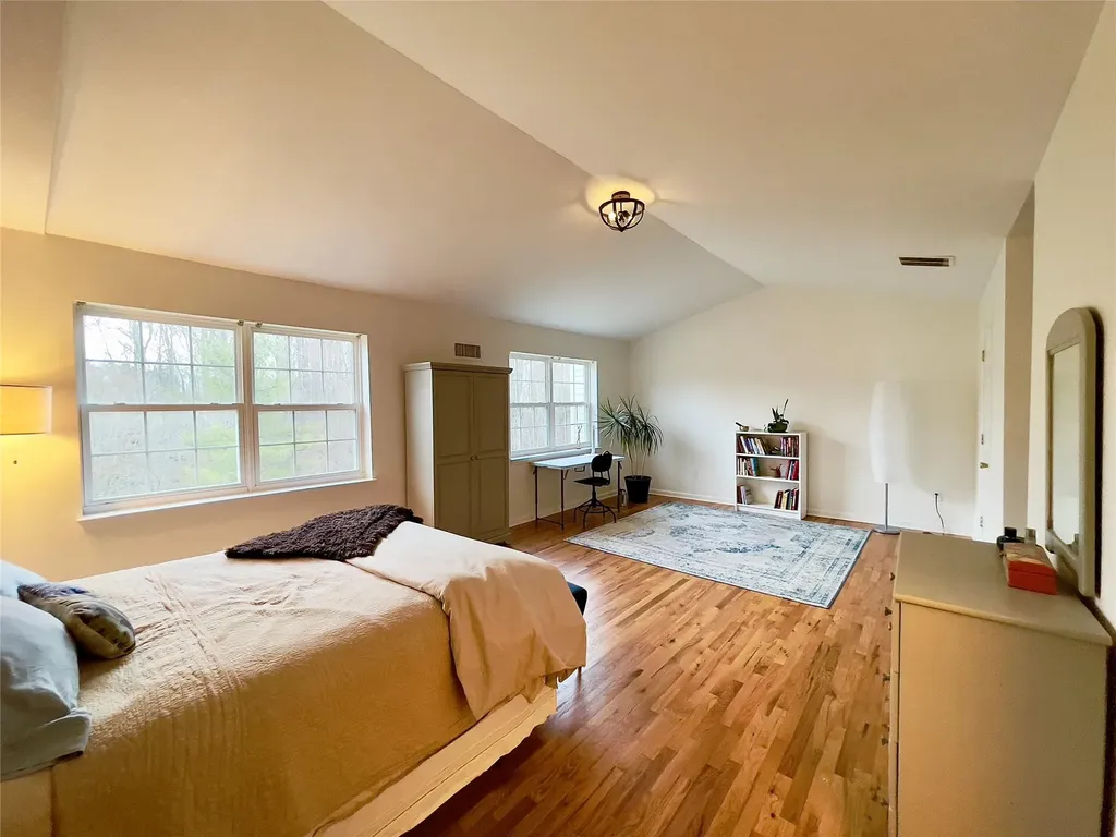 164 Pinebrook Drive Hyde Park NY 12538
