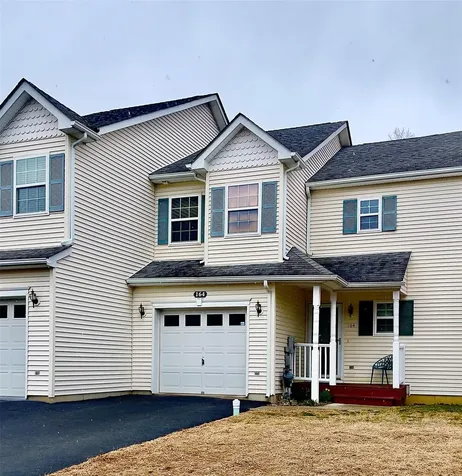 164 Pinebrook Drive Hyde Park NY 12538