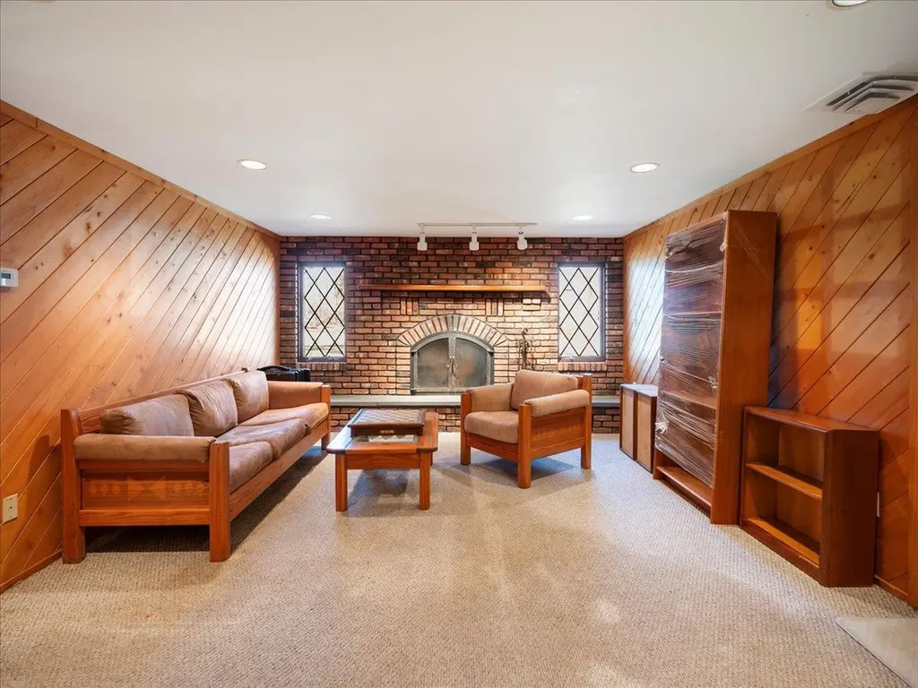 13 Barrie Drive Spring Valley NY 10977