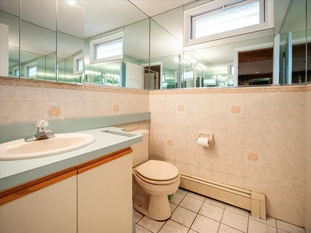 13 Barrie Drive Spring Valley NY 10977