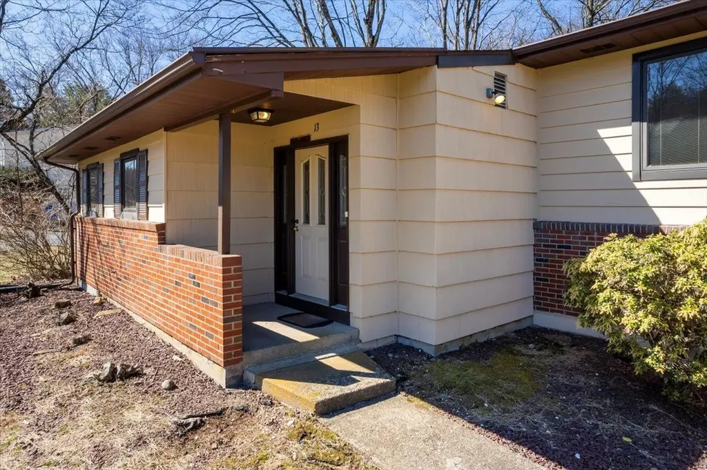 13 Barrie Drive Spring Valley NY 10977
