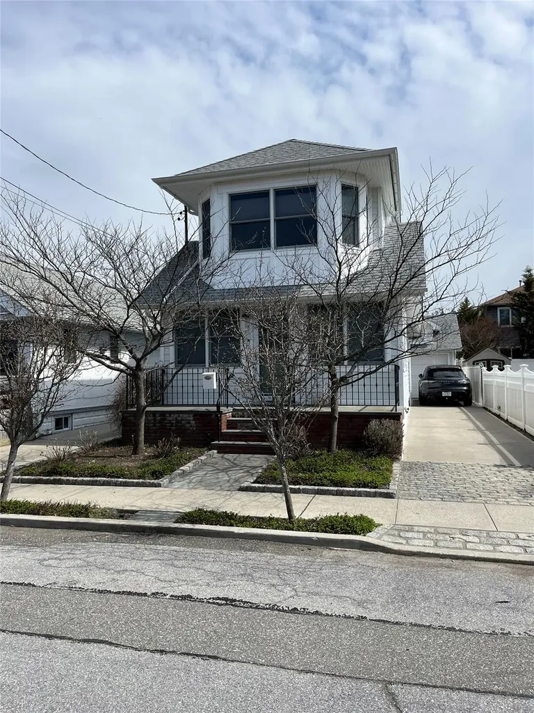 110 Coronado Street Atlantic Beach NY 11509