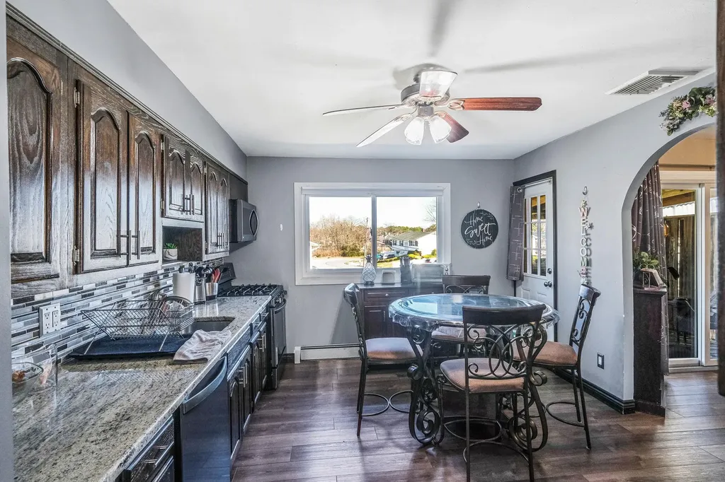 5 Eisenhower Road Centereach NY 11720