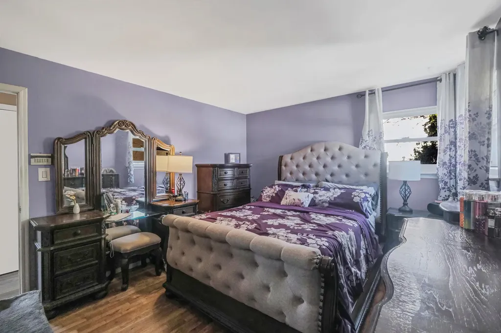 5 Eisenhower Road Centereach NY 11720
