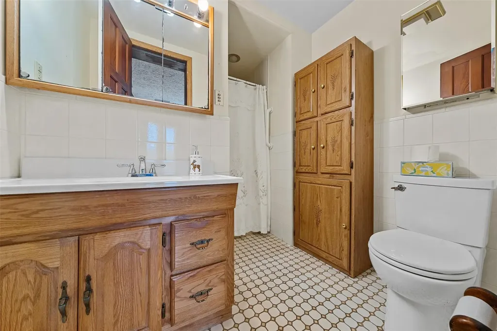 43 Oakland Avenue Warwick NY 10990