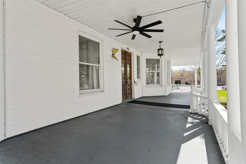 43 Oakland Avenue Warwick NY 10990
