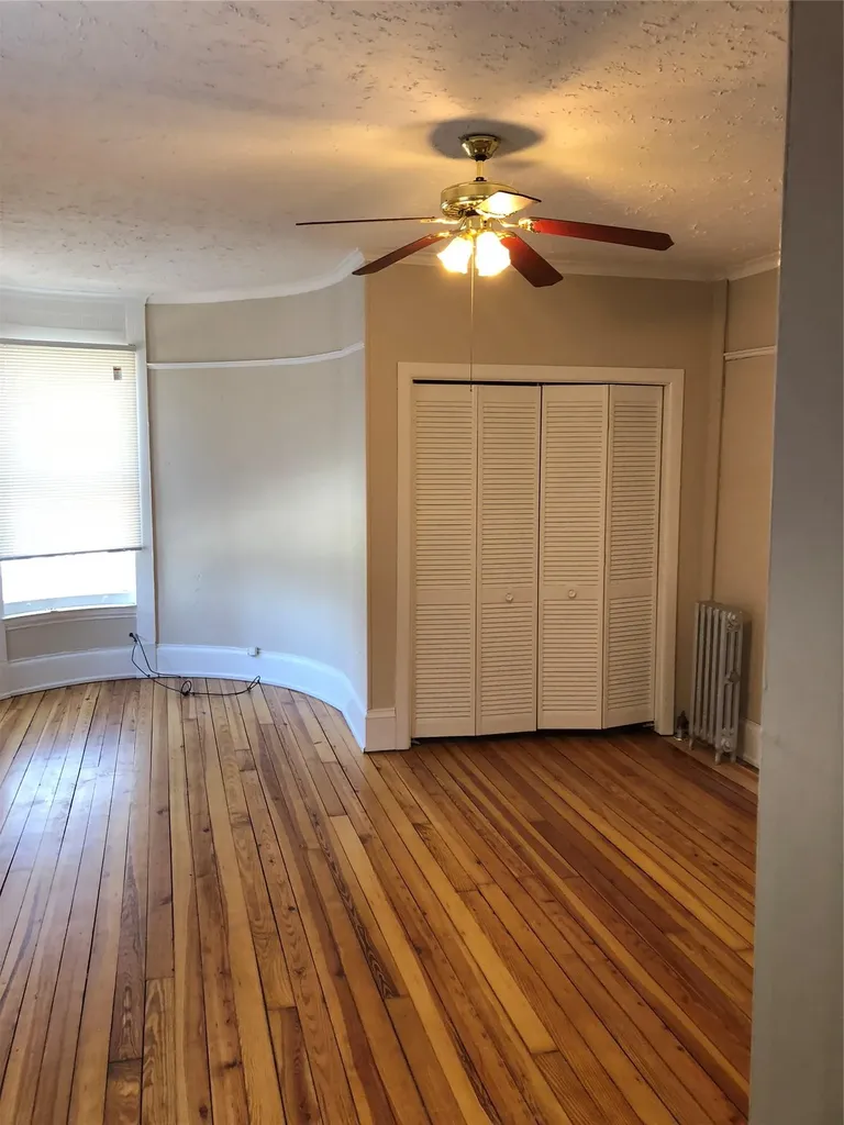 43 Oakland Avenue Warwick NY 10990