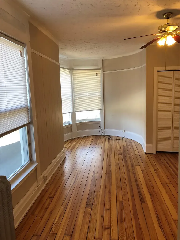43 Oakland Avenue Warwick NY 10990