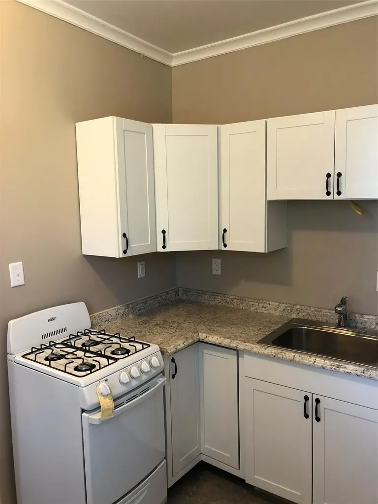 43 Oakland Avenue Warwick NY 10990