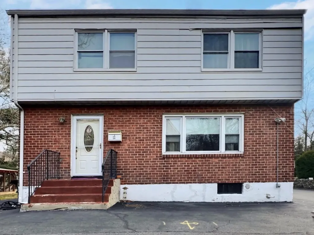 12 Bryn Mawr Parkway Eastchester NY 10708