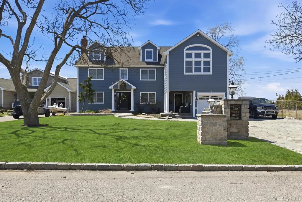230 W Islip Road West Islip NY 11795
