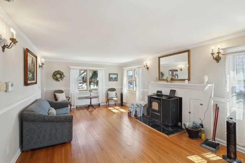 230 W Islip Road West Islip NY 11795