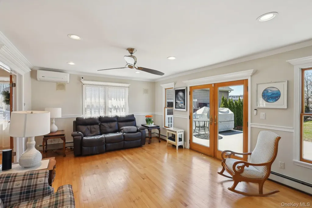 230 W Islip Road West Islip NY 11795