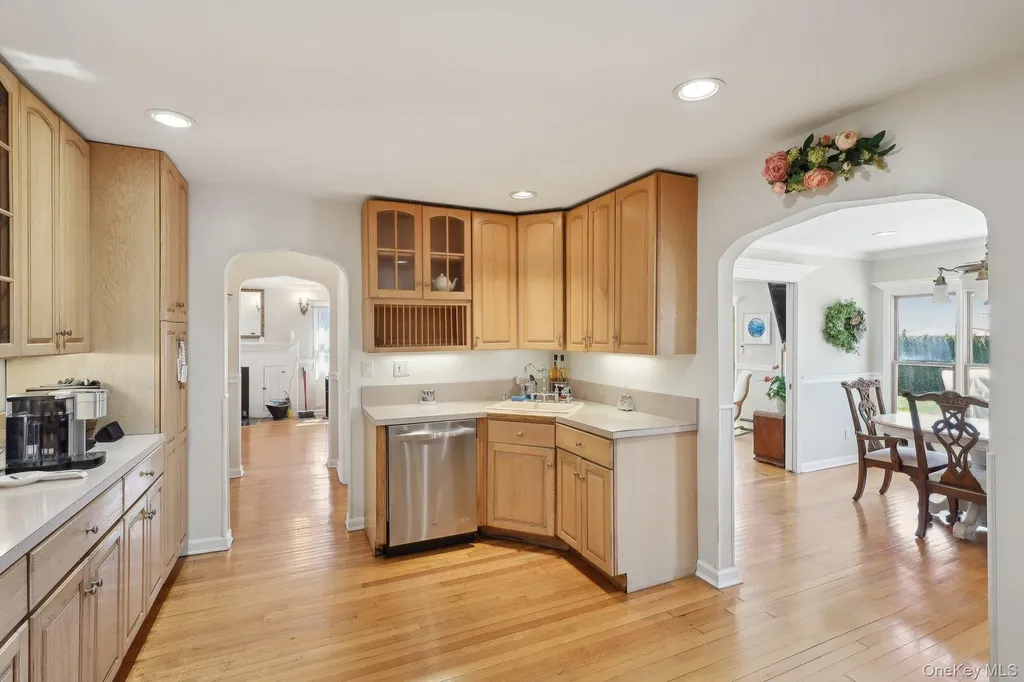 230 W Islip Road West Islip NY 11795