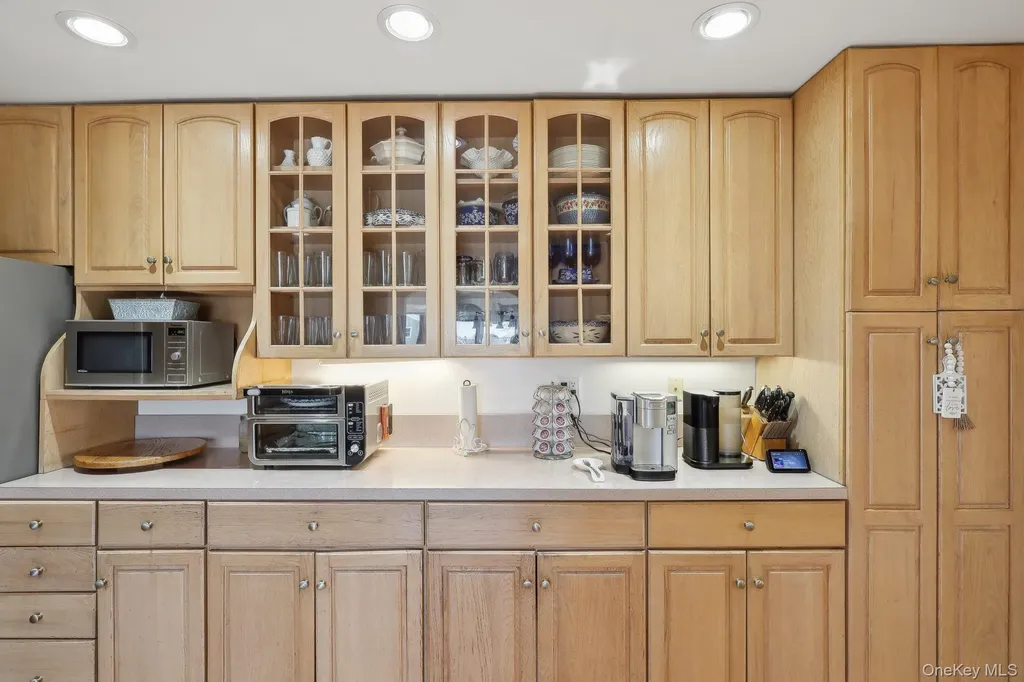 230 W Islip Road West Islip NY 11795