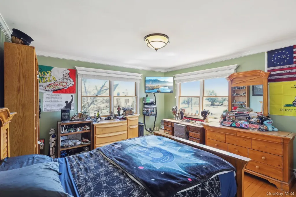 230 W Islip Road West Islip NY 11795
