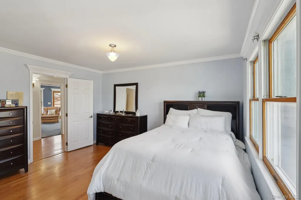 230 W Islip Road West Islip NY 11795