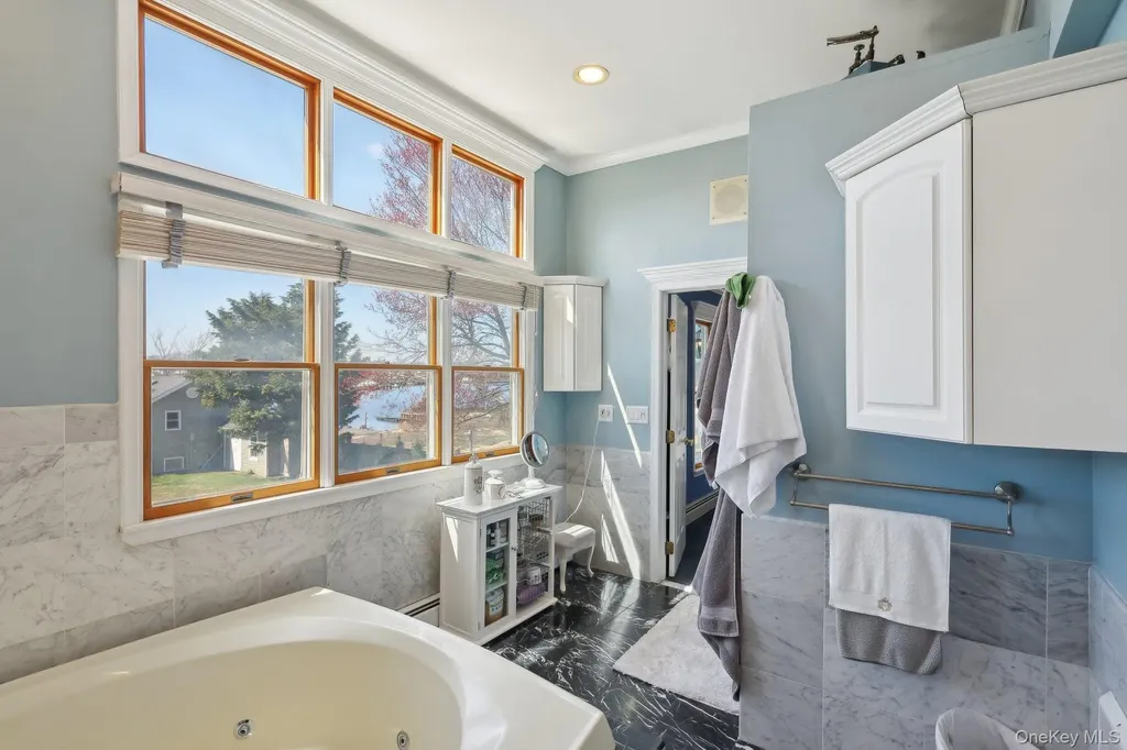230 W Islip Road West Islip NY 11795