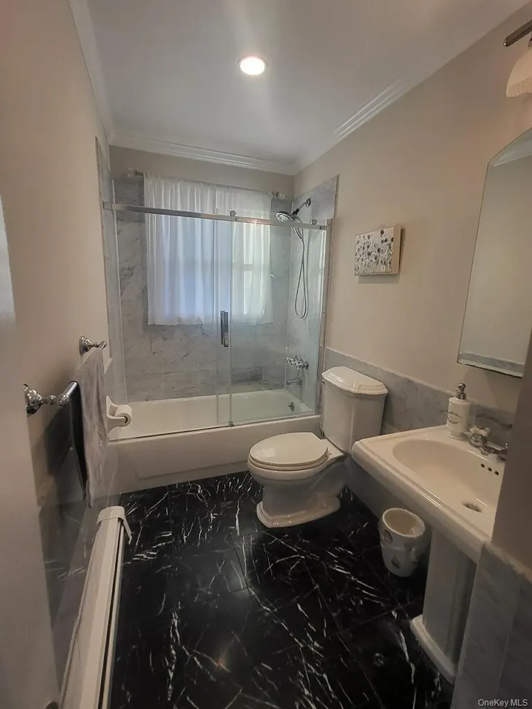 230 W Islip Road West Islip NY 11795