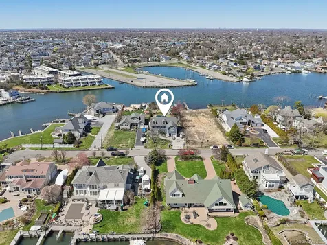 230 W Islip Road West Islip NY 11795