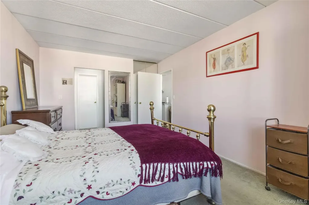 23-22 30 Road Astoria NY 11102