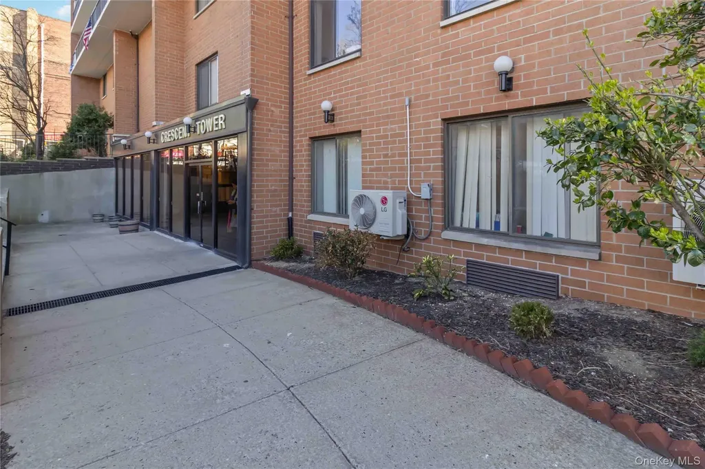 23-22 30 Road Astoria NY 11102