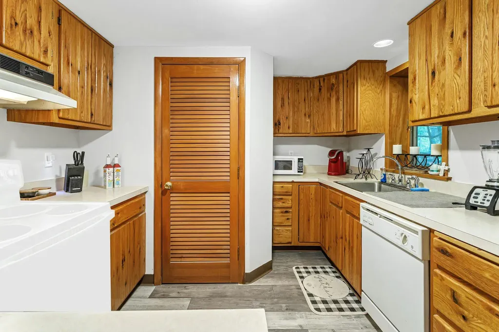 25 Macgregor Drive Mahopac NY 10541