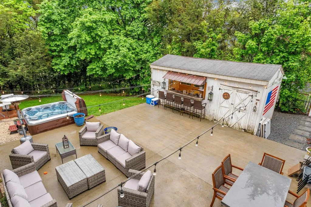 25 Macgregor Drive Mahopac NY 10541