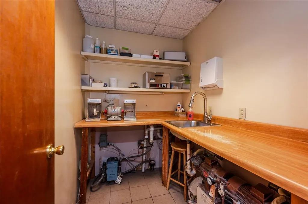 3926 E Tremont Avenue Bronx NY 10465