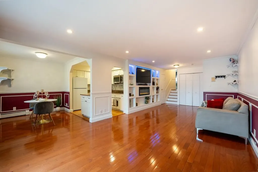 149 E Lake Boulevard Mahopac NY 10541