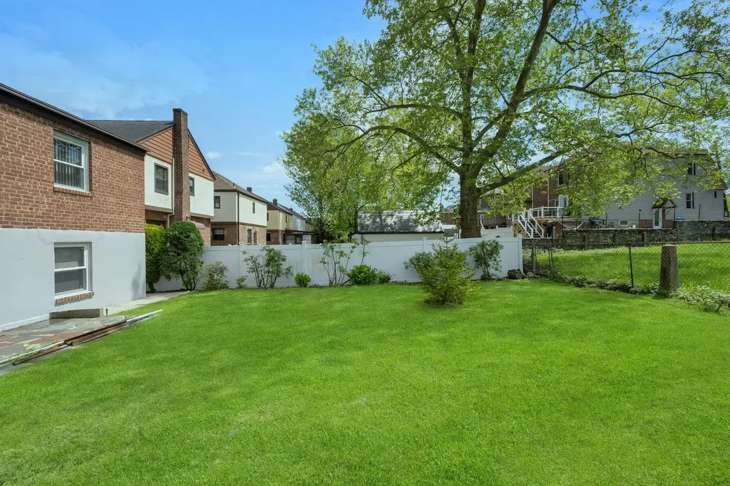 158 Kimball Terrace Yonkers NY 10704