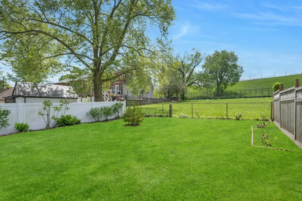 158 Kimball Terrace Yonkers NY 10704