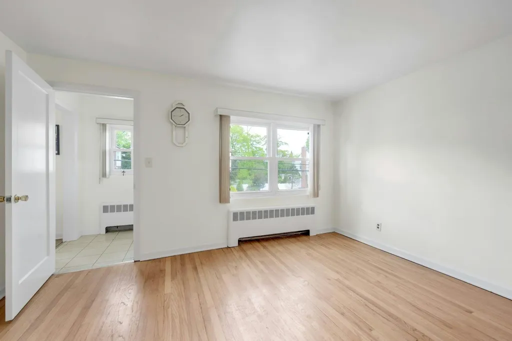 158 Kimball Terrace Yonkers NY 10704