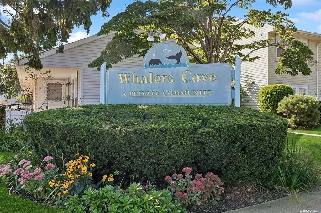 10 Whalers Cove Babylon NY 11702