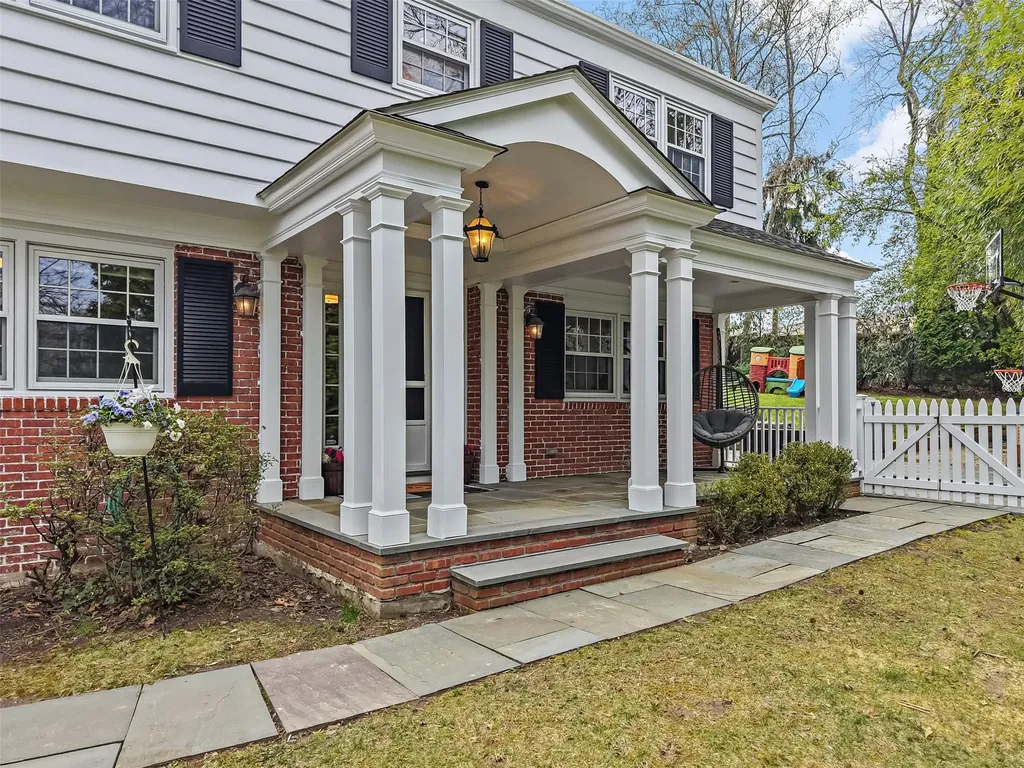 30 Riverview Road Irvington NY 10533