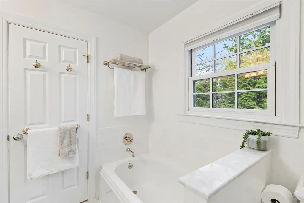 30 Riverview Road Irvington NY 10533