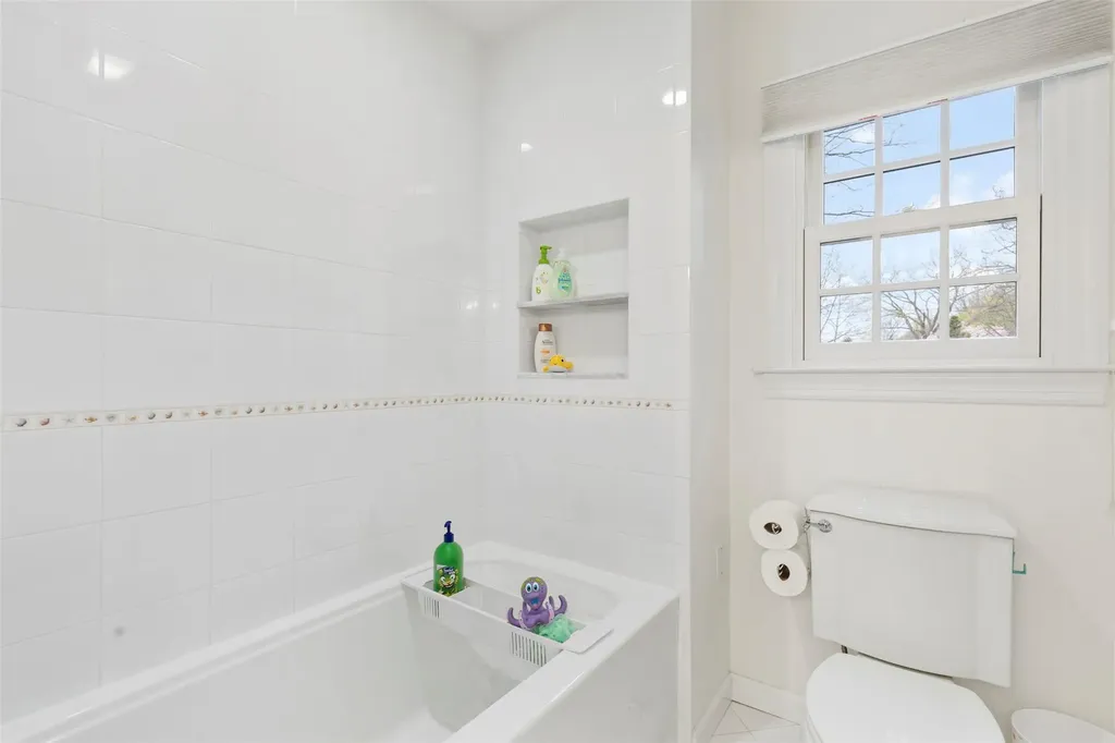 30 Riverview Road Irvington NY 10533