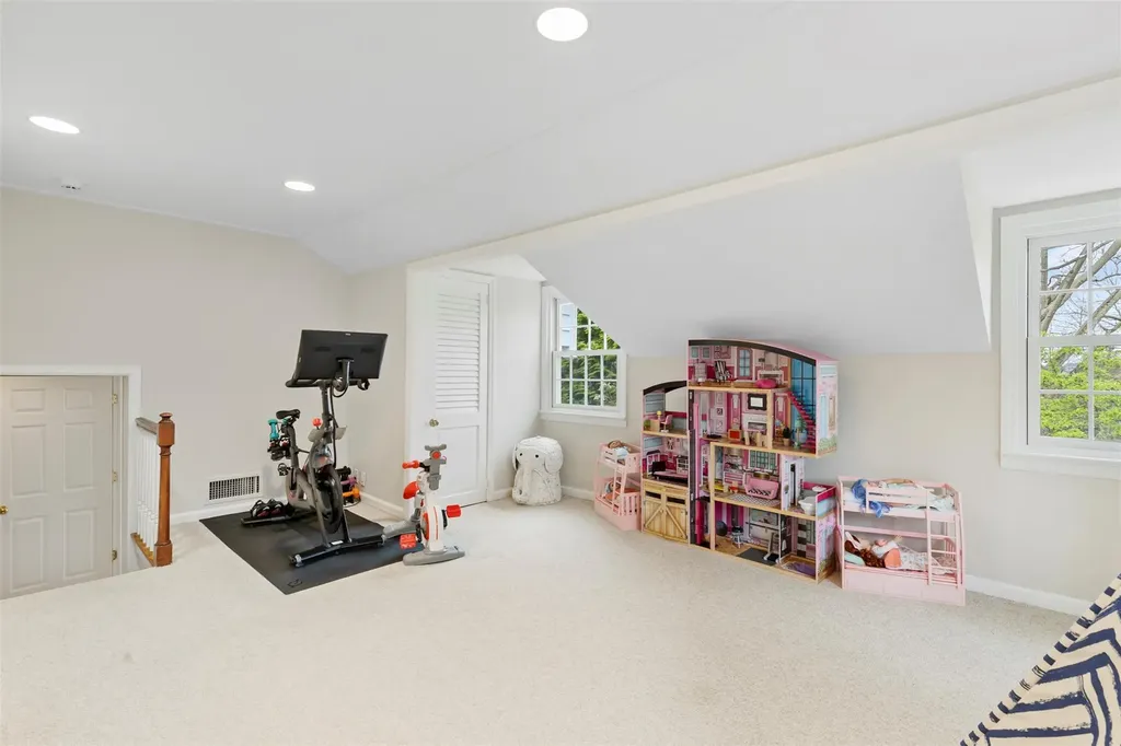 30 Riverview Road Irvington NY 10533