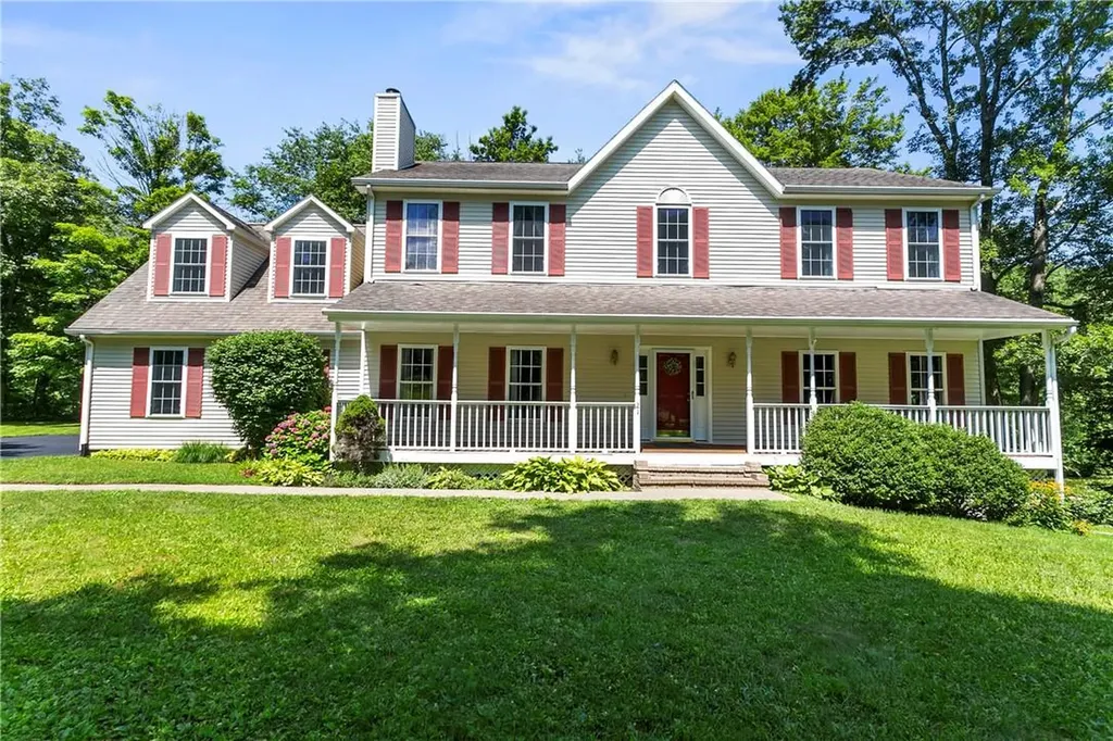 21 Craescot Way Carmel NY 10541