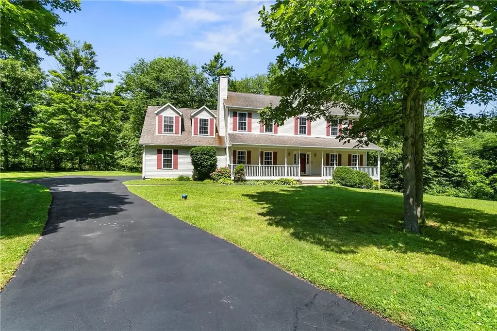 21 Craescot Way Mahopac NY 10541