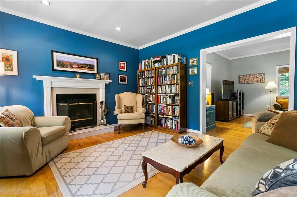 21 Craescot Way Mahopac NY 10541
