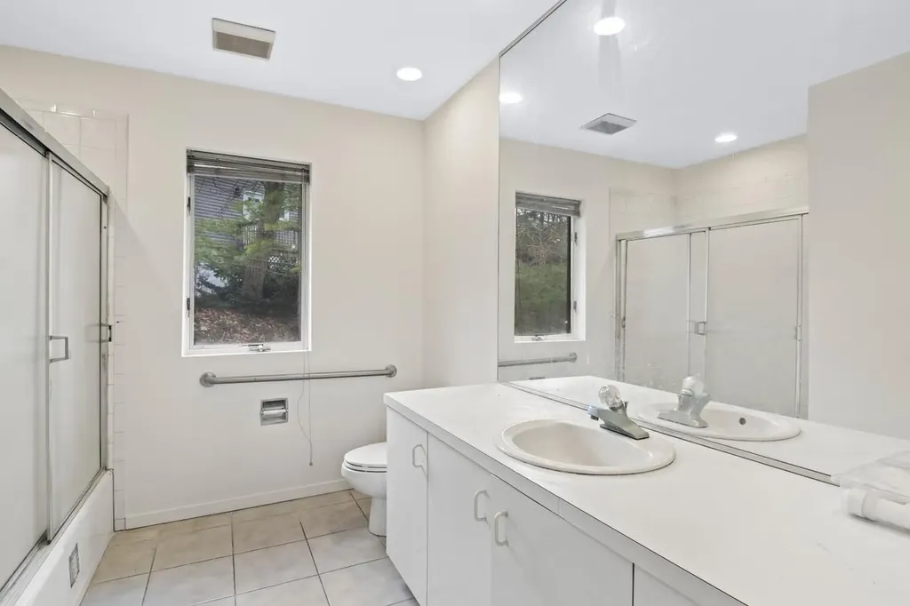 94 Abbott Drive Halesite NY 11743