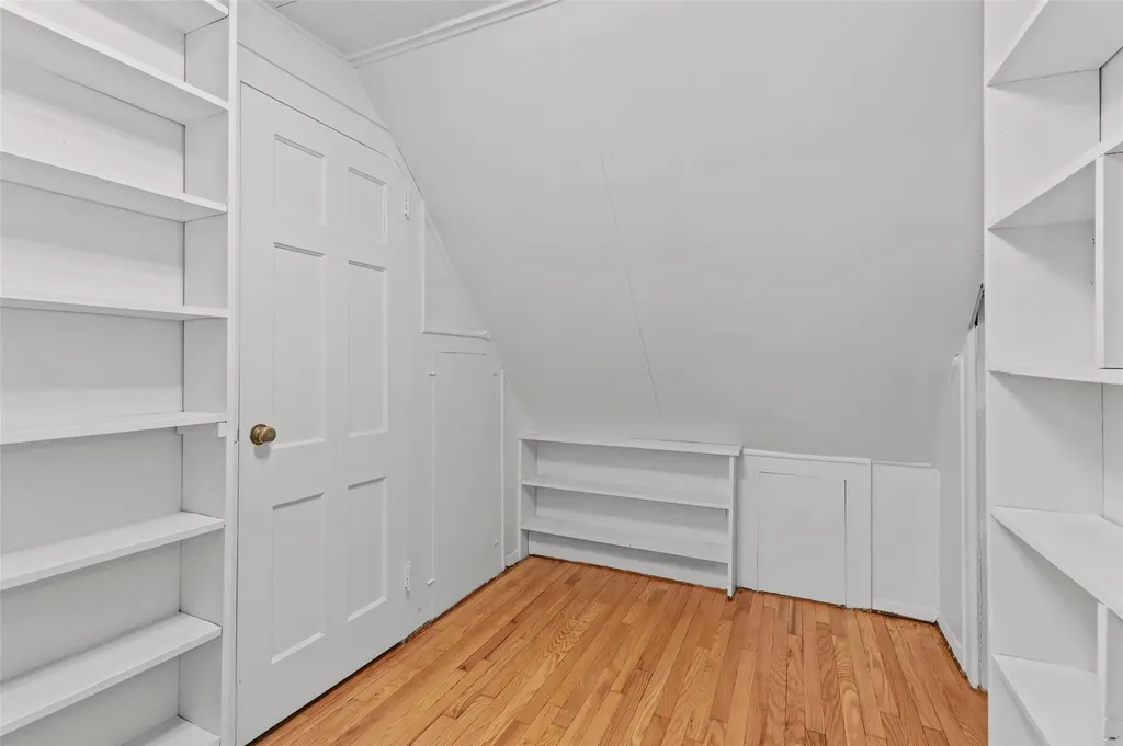 242 Lee Avenue Yonkers NY 10705