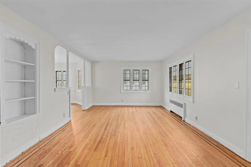242 Lee Avenue Yonkers NY 10705