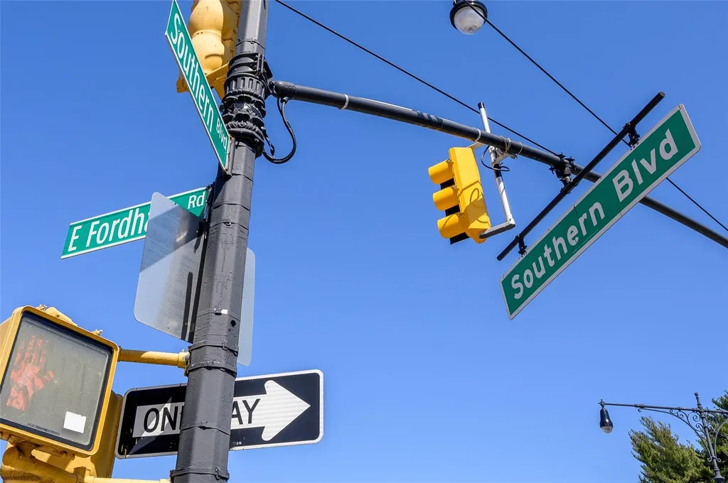 2419-2421 Southern Boulevard Bronx NY 10458