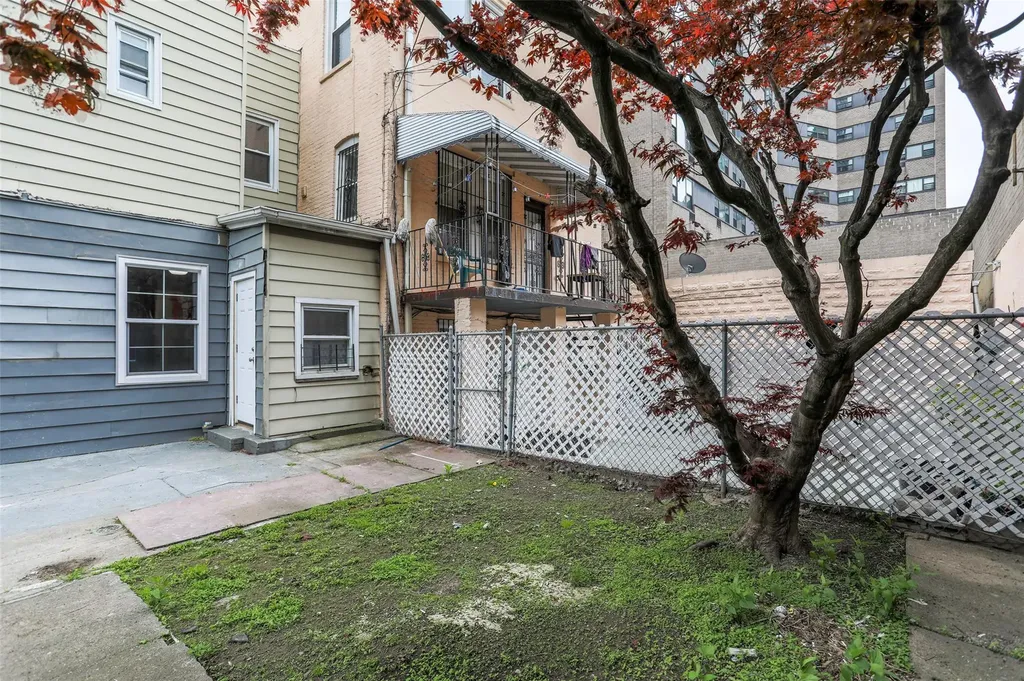 2419-2421 Southern Boulevard Bronx NY 10458