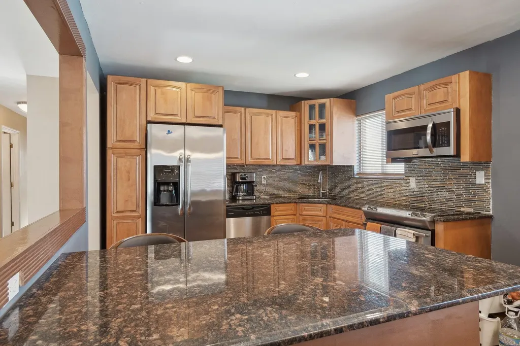 81 Andrew Avenue Islip Terrace NY 11752