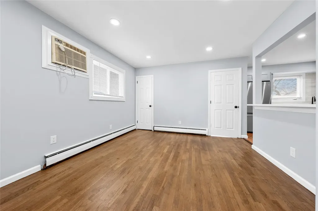 222 Silver Street West Babylon NY 11704