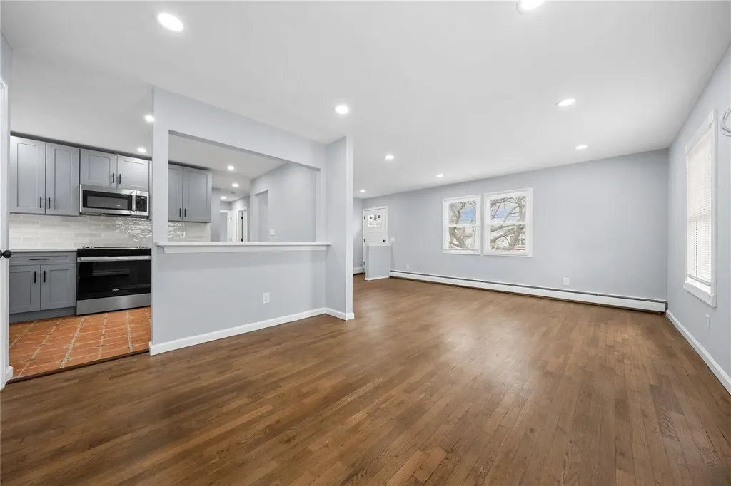 222 Silver Street West Babylon NY 11704